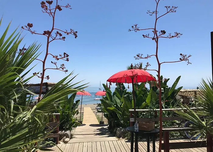 Marbella - Frontline Apartment