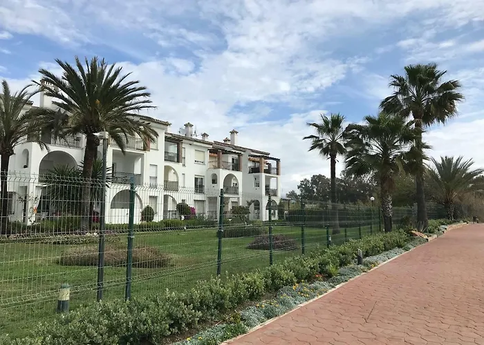 Marbella - Frontline Apartment